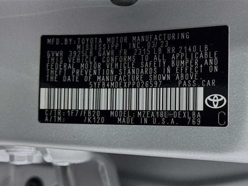 Used 2023 Toyota Corolla LE FWD image 29