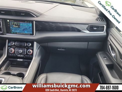 Used 2022 GMC Yukon XL Denali image 30