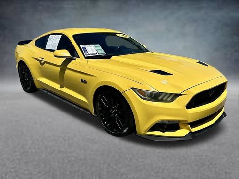 Used 2016 Ford Mustang GT w/ GT Performance Package RWD image 3