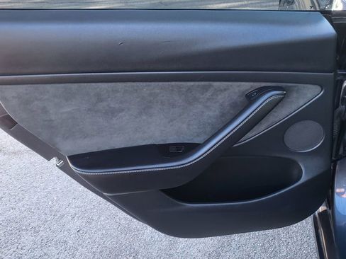 Used 2023 Tesla Model 3 Performance image 21