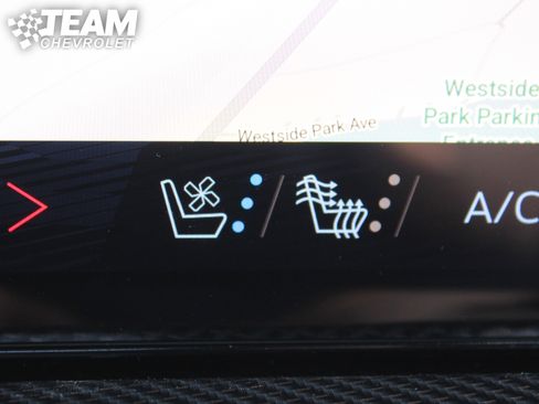 New 2026 Chevrolet Traverse High Country w/ LPO, Floor Liner Package image 15