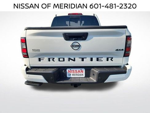 New 2026 Nissan Frontier SV w/ Tow Package AWD/4WD image 4