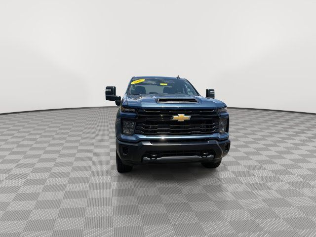 Certified 2026 Chevrolet Silverado 2500 W/T AWD/4WD image 4