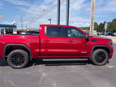 Used 2024 GMC Sierra 1500 Elevation AWD/4WD image 4