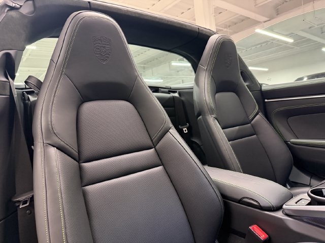 Certified 2024 Porsche 911 Targa 4S AWD/4WD image 27