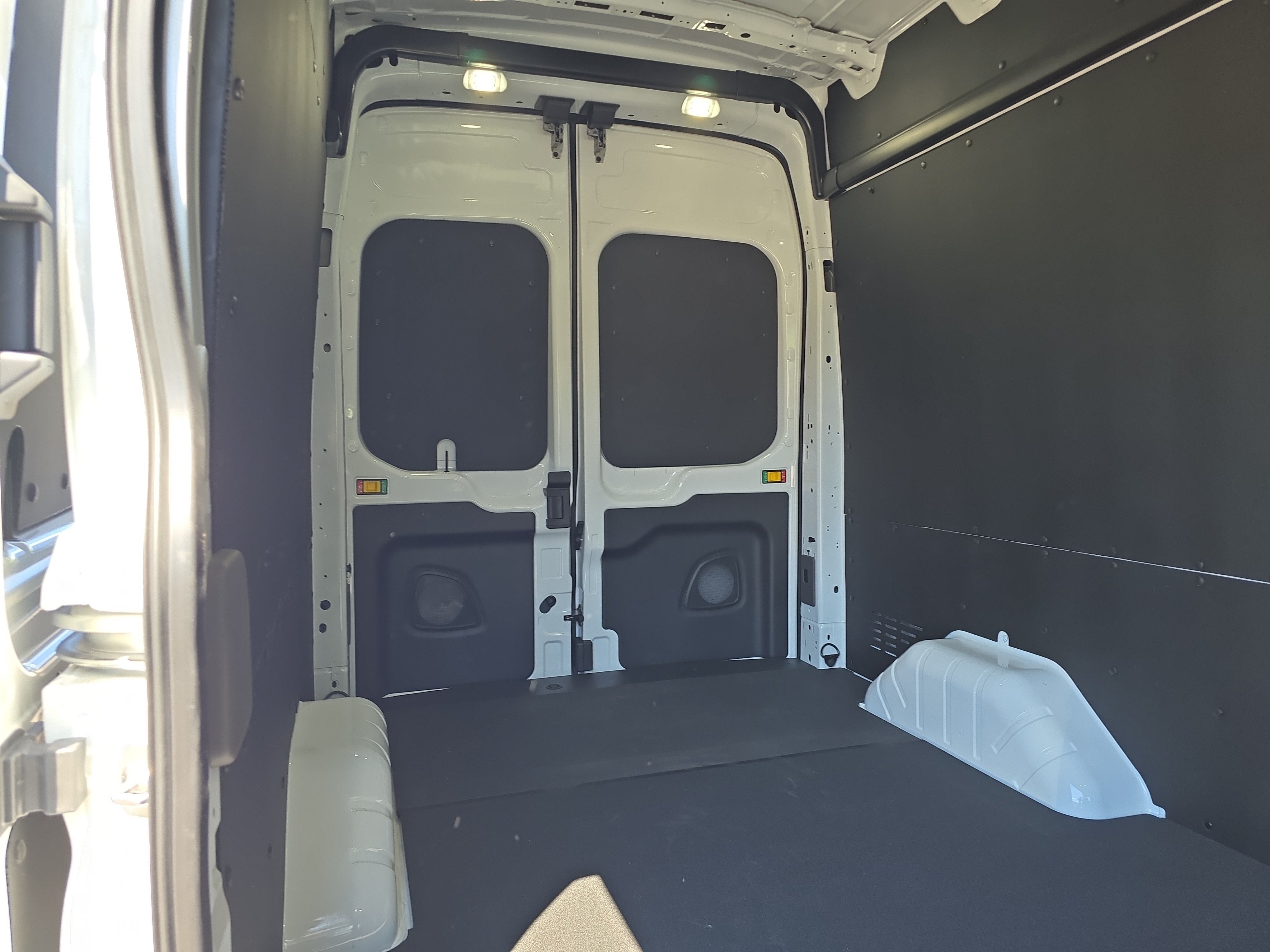 New 2026 Ford Transit 350 148 High Roof RWD image 21