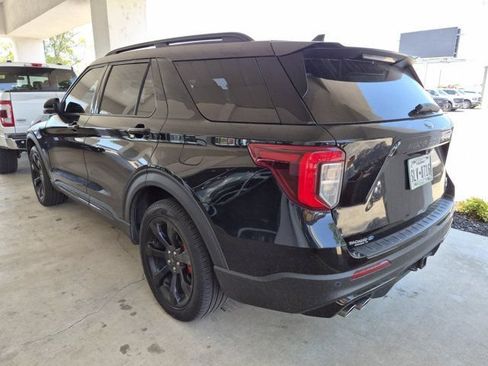Used 2022 Ford Explorer ST w/ Equipment Group 401A AWD/4WD image 3