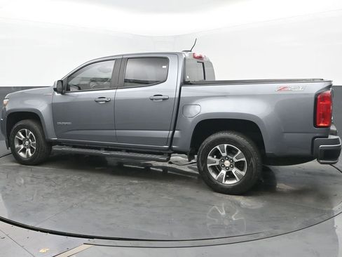 Used 2020 Chevrolet Colorado Z71 AWD/4WD image 3