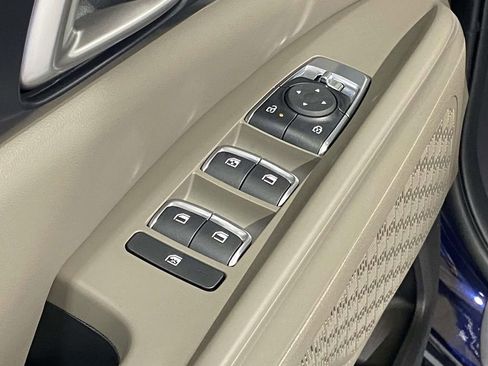 New 2026 Kia Carnival FWD image 18