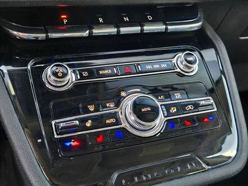 Used 2022 Lincoln Corsair Reserve w/ Sport Package image 14