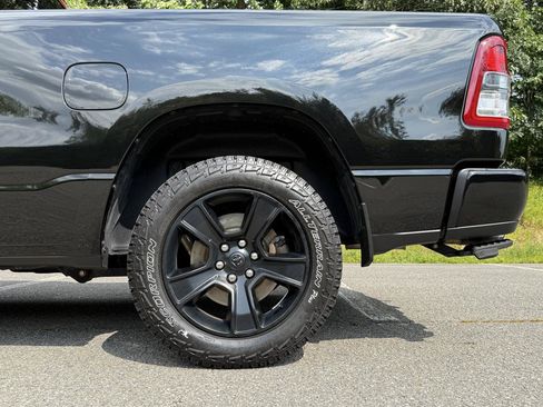 Used 2021 RAM 1500 Big Horn AWD/4WD image 9
