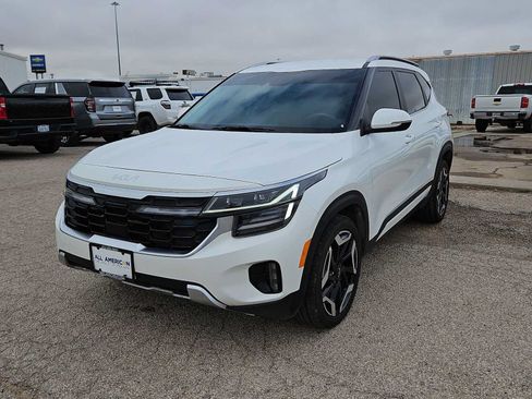 Used 2024 Kia Seltos SX AWD/4WD image 4