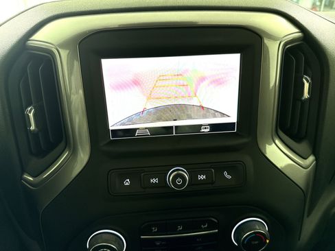 Used 2023 Chevrolet Silverado 1500 Custom AWD/4WD image 19