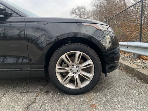 Certified 2025 Land Rover Range Rover Velar S image 11