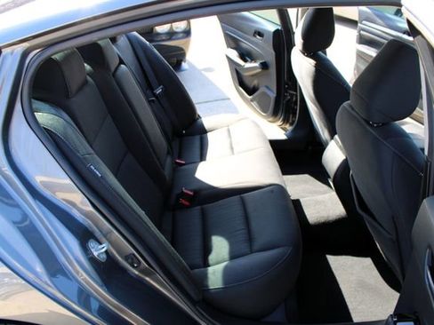 Used 2023 Nissan Altima 2.5 SV w/ SV Premium Package FWD image 46