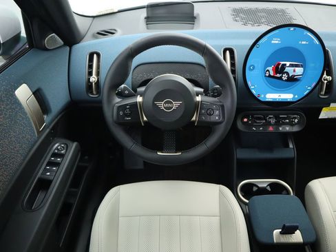 Used 2025 MINI Cooper Countryman S image 12