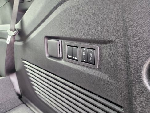 New 2026 GMC Yukon AT4 Ultimate image 58