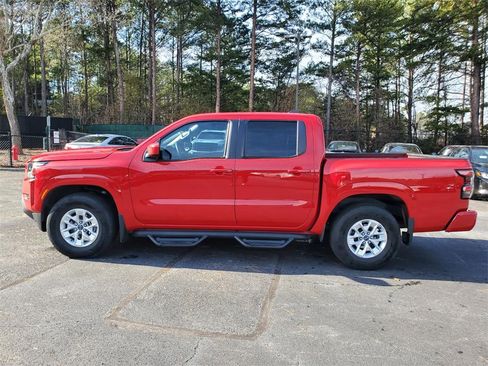 Certified 2024 Nissan Frontier SV w/ Technology Package image 9