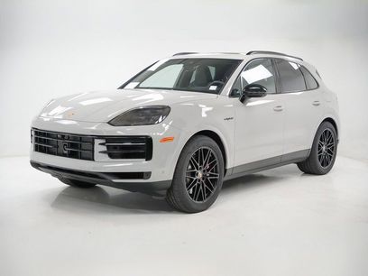 New 2026 Porsche Cayenne S