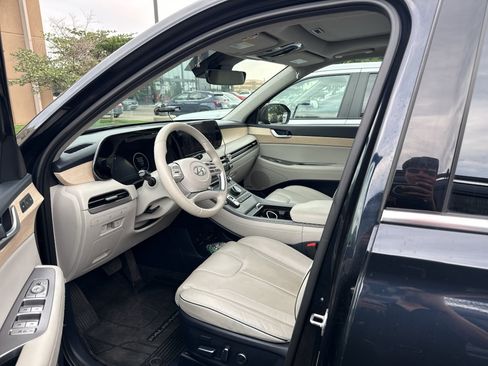 Used 2024 Hyundai Palisade Limited AWD/4WD image 7