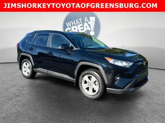 Used 2019 Toyota RAV4 XLE image 1