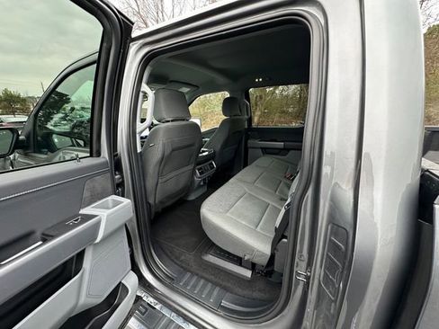 Used 2024 Ford F150 XLT w/ Mobile Office Package image 18
