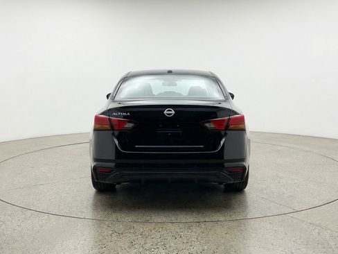 Used 2025 Nissan Altima 2.5 SV FWD image 7