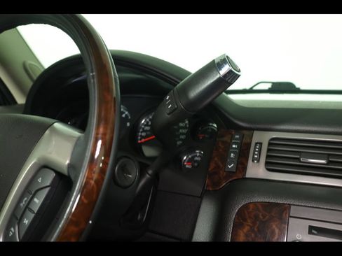 Used 2012 GMC Yukon Denali AWD/4WD image 22