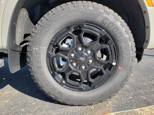 New 2025 Ford Ranger XLT w/ Equipment Group 301A High AWD/4WD image 26