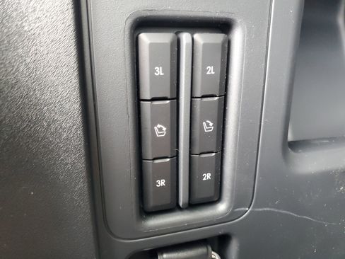 New 2026 Lincoln Navigator L Reserve AWD/4WD image 34