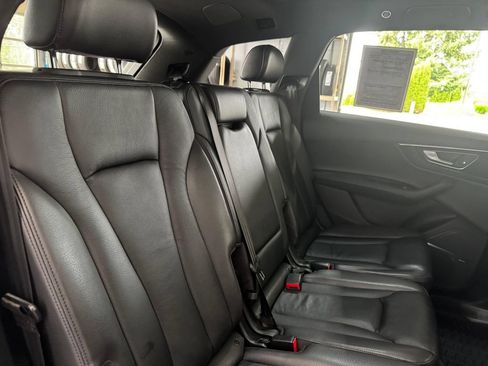 Used 2019 Audi Q7 3.0T Premium Plus w/ Premium Plus Package AWD/4WD image 28