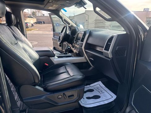 Used 2019 Ford F150 Lariat w/ Equipment Group 502A Luxury image 23