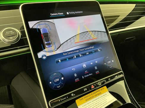 Used 2024 Mercedes-Benz S 580 4MATIC Sedan image 24