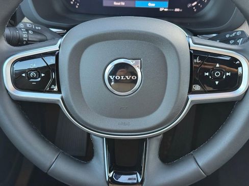 New 2026 Volvo XC60 B5 Plus w/ Climate Package image 12