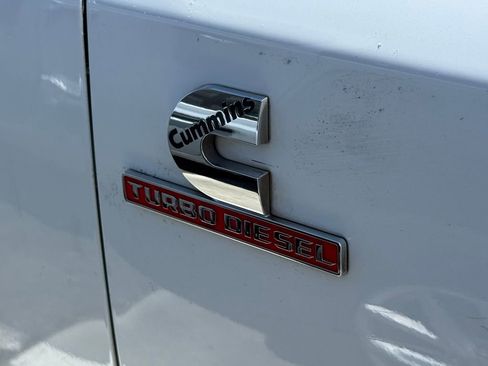 Used 2021 RAM 2500 Tradesman w/ Chrome Appearance Group RWD image 21