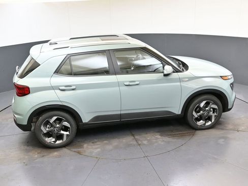 New 2026 Hyundai Venue SEL image 50
