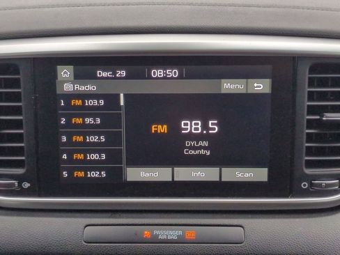 Used 2021 Kia Sportage LX w/ LX AWD Popular Package image 18