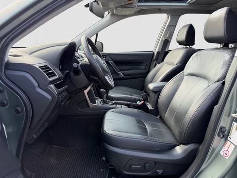 Used 2017 Subaru Forester 2.5i Touring AWD/4WD image 15
