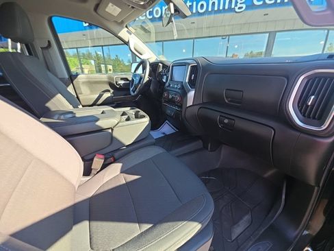 Used 2022 Chevrolet Silverado 1500 LT w/ Safety Package AWD/4WD image 19