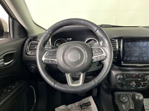 Used 2020 Jeep Compass Limited image 20