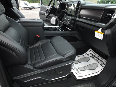 New 2026 Ford F350 Platinum AWD/4WD image 15