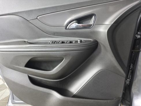 Used 2019 Buick Encore Preferred AWD/4WD image 32