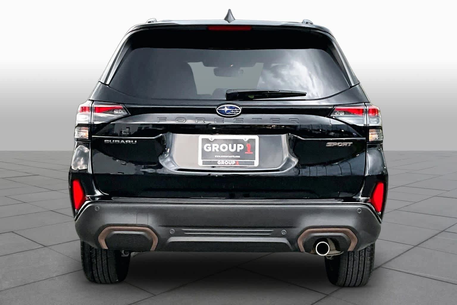Used 2025 Subaru Forester Sport w/ Popular Package #1 AWD/4WD image 5