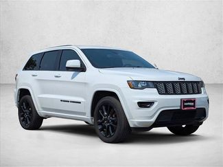Used 2022 Jeep Grand Cherokee Laredo X AWD/4WD video 3