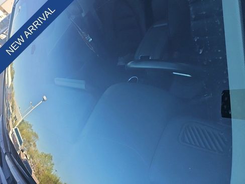 Used 2023 Toyota Highlander LE FWD image 34