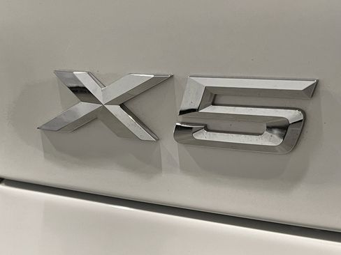 Used 2024 BMW X5 xDrive40i image 25