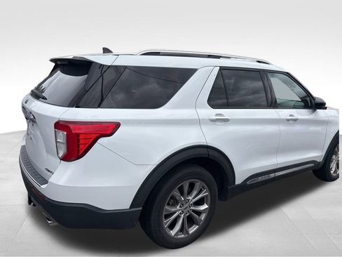 Used 2022 Ford Explorer Limited image 13