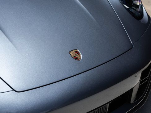 Used 2025 Porsche 911 Carrera S RWD image 18