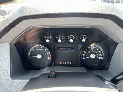 Used 2016 Ford F250 XL w/ XL Appearance Package AWD/4WD image 23