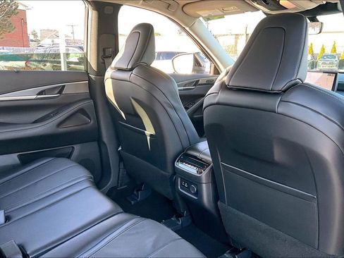 Certified 2023 INFINITI QX60 Luxe w/ Cargo Package image 29